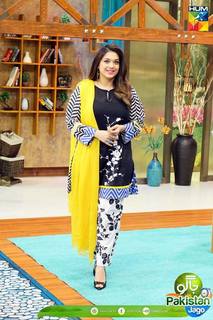 Sanam Jung feet photo 19