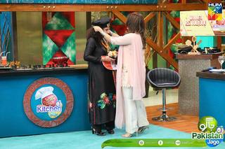 Sanam Jung feet photo 16