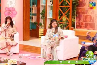 Sanam Jung feet photo 11