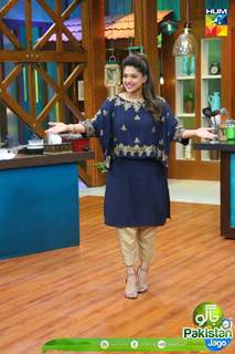 Sanam Jung feet photo 2