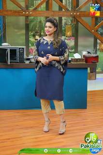 Sanam Jung feet photo 18