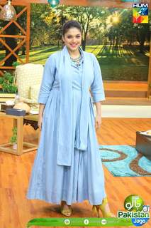 Sanam Jung feet photo 19