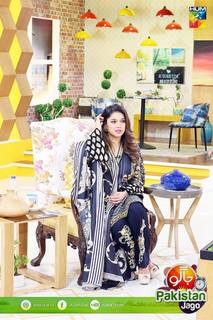 Sanam Jung feet photo 10