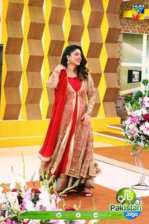 Sanam Jung feet photo 17