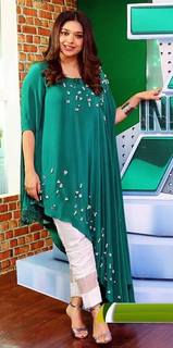 Sanam Jung feet photo 7