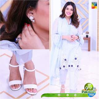 Sanam Jung feet photo 2