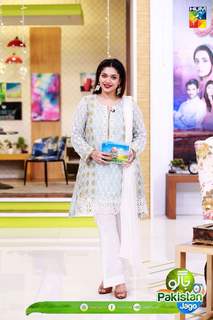 Sanam Jung feet photo 15