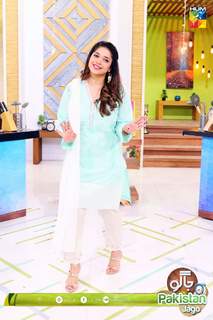 Sanam Jung feet photo 20