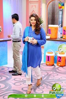 Sanam Jung feet photo 3