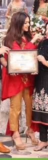 Sanam Jung feet photo 8