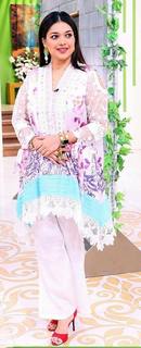 Sanam Jung feet photo 19