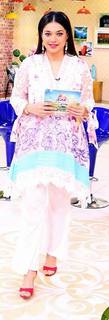 Sanam Jung feet photo 18
