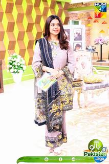 Sanam Jung feet photo 17