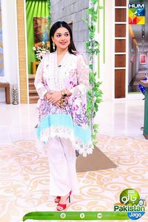Sanam Jung feet photo 13