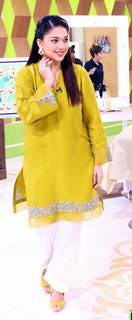 Sanam Jung feet photo 9