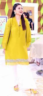Sanam Jung feet photo 8