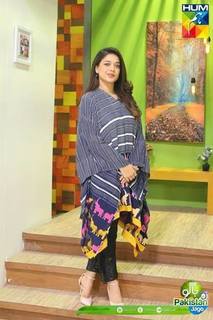 Sanam Jung feet photo 7