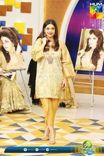 Sanam Jung feet photo 17
