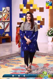 Sanam Jung feet photo 9