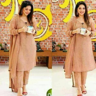 Sanam Jung feet photo 17
