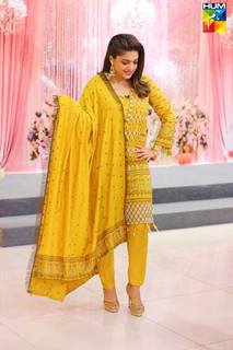 Sanam Jung feet photo 14