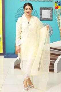 Sanam Jung feet photo 16