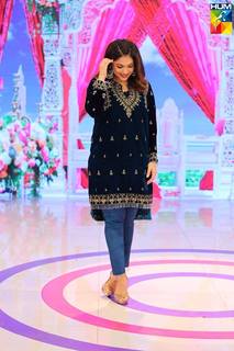 Sanam Jung feet photo 14