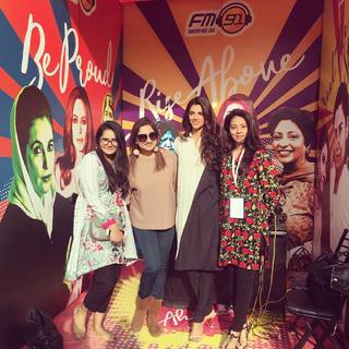 Sanam Saeed feet photo 1