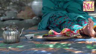 Sanam Saeed feet photo 16