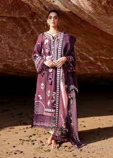 Sanam Saeed feet photo 19