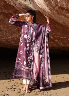 Sanam Saeed feet photo 17