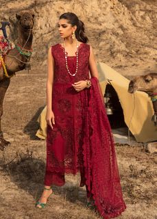 Sanam Saeed feet photo 4