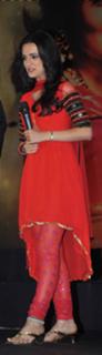 Sanaya Irani feet photo thumbnail