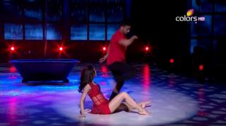 Sanaya Irani feet photo thumbnail