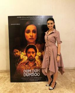 Sanaya Irani feet photo thumbnail