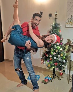 Sanaya Irani feet photo thumbnail