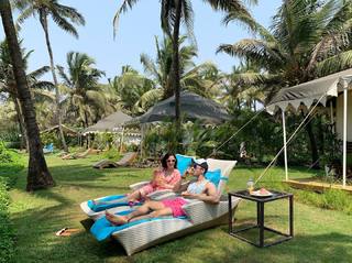 Sanaya Irani feet photo thumbnail