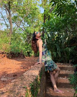 Sanaya Irani feet photo thumbnail