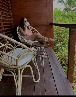 Sanaya Irani feet photo thumbnail