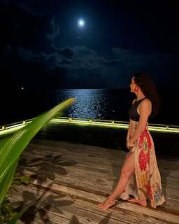 Sanaya Irani feet photo thumbnail