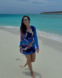 Sanaya Irani feet photo thumbnail
