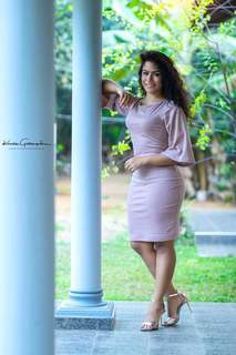 Sandani Fernando feet photo 9