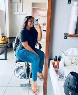 Sandani Fernando feet photo 5