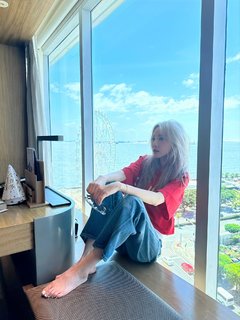 Sandara Park feet photo 20