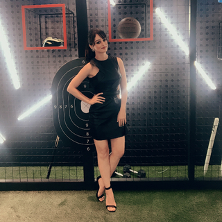 Sandeepa Dhar feet photo thumbnail