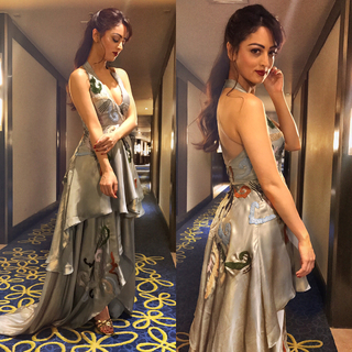 Sandeepa Dhar feet photo thumbnail