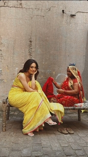 Sandeepa Dhar feet photo thumbnail