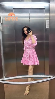 Sandeepa Dhar feet photo thumbnail