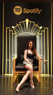 Sandeepa Dhar feet photo thumbnail