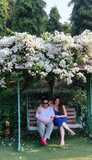 Sandeepa Dhar feet photo thumbnail